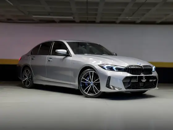 BMW 330e 2.0 16V TURBO HÍBRIDO M SPORT AUTOMÁTICO