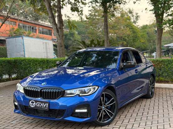 BMW-330e-2021