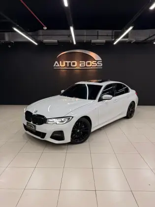 BMW 330i 2.0 16V TURBO GASOLINA M SPORT AUTOMÁTICO