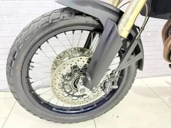 BMW-F 800 GS BMW-F 800 GS-2011