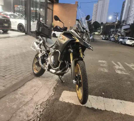 BMW-F 850 GS ADVENTURE PREMIUM BMW-F 850 GS ADVENTURE PREMIUM-2024