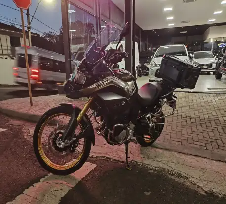 BMW-F 850 GS ADVENTURE PREMIUM-2024