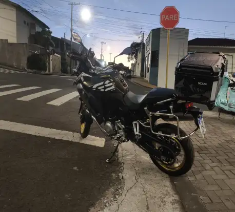 BMW-F 850 GS ADVENTURE PREMIUM BMW-F 850 GS ADVENTURE PREMIUM-2024