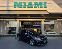 BMW M 135i 2.0 16V TURBO GASOLINA XDRIVE DARK EDITION AUTOMÁTICO BMW M 135i 2.0 16V TURBO GASOLINA XDRIVE DARK EDITION AUTOMÁTICO