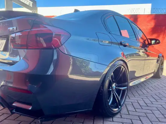 BMW-M3-3.0 I6 GASOLINA SEDAN AUTOMÁTICO BMW-M3-2015