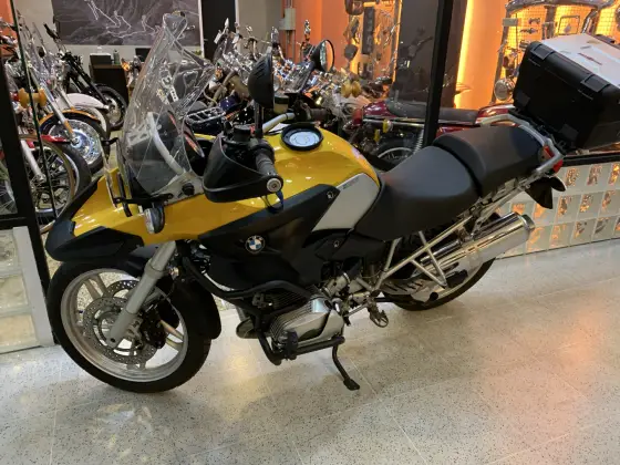 BMW R 1200 GS BMW R 1200 GS