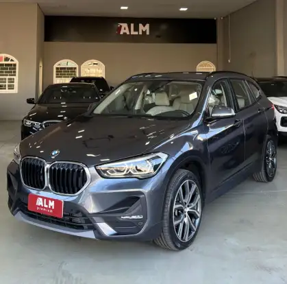 BMW-X1-2022
