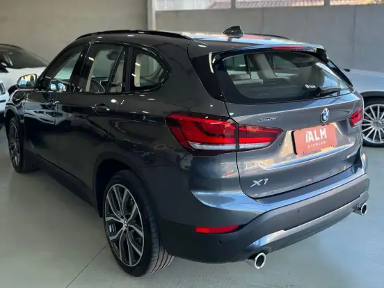 BMW-X1-2.0 16V TURBO ACTIVEFLEX SDRIVE20I GP PLUS 4P AUTOMÁTICO BMW-X1-2022