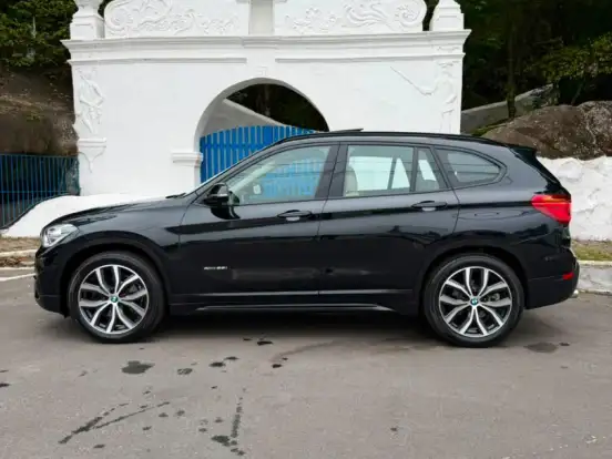 BMW-X1-2.0 16V TURBO ACTIVEFLEX XDRIVE25I SPORT 4P AUTOMÁTICO BMW-X1-2017