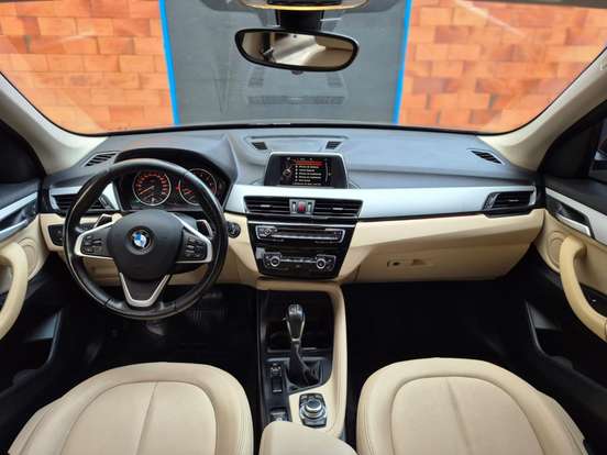 BMW-X1-2.0 16V TURBO ACTIVEFLEX SDRIVE20I 4P AUTOMÁTICO BMW-X1-2016