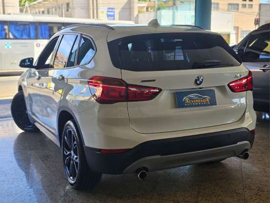 BMW-X1-2.0 16V TURBO ACTIVEFLEX SDRIVE20I 4P AUTOMÁTICO BMW-X1-2018