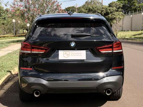 BMW-X1-2.0 16V TURBO ACTIVEFLEX SDRIVE20I M SPORT 4P AUTOMÁTICO BMW-X1-2022