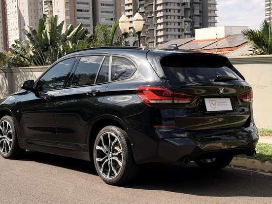 BMW-X1-2.0 16V TURBO ACTIVEFLEX SDRIVE20I M SPORT 4P AUTOMÁTICO BMW-X1-2022