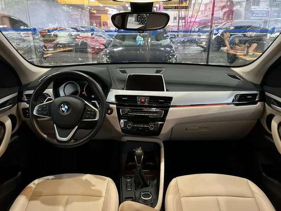 BMW-X1-2.0 16V TURBO ACTIVEFLEX SDRIVE20I X-LINE 4P AUTOMÁTICO BMW-X1-2021