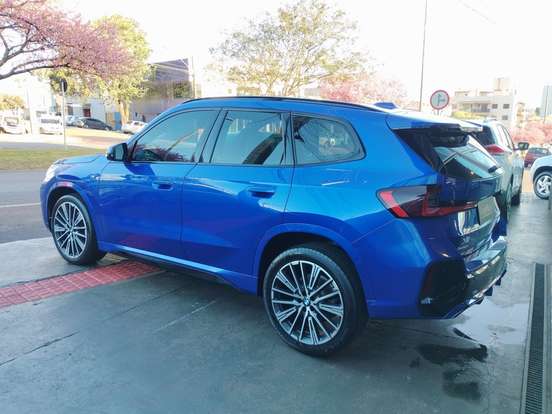 BMW-X1-2023