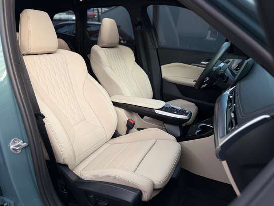 BMW-X1-2025