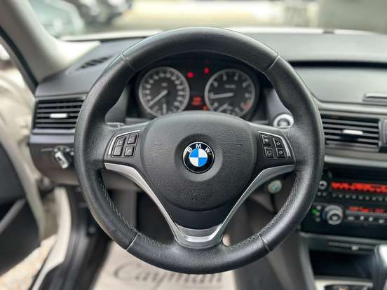 BMW-X1-2.0 18I S-DRIVE 4X2 16V GASOLINA 4P AUTOMÁTICO BMW-X1-2013