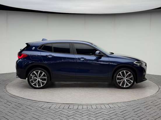 BMW-X2-2018