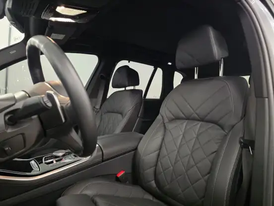 BMW-X5-2024