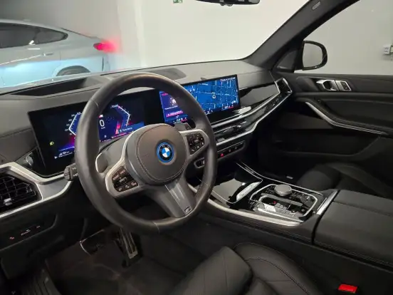 BMW-X5-2024