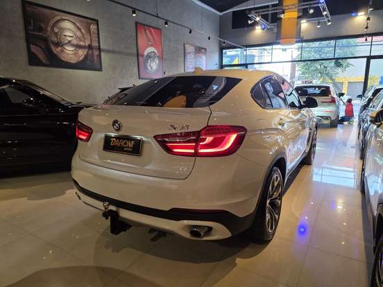 BMW-X6-2016