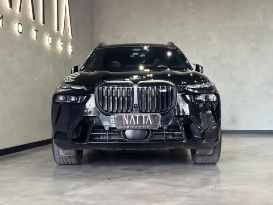 BMW-X7-4.4 V8 GASOLINA M60i STEPTRONIC BMW-X7-2024