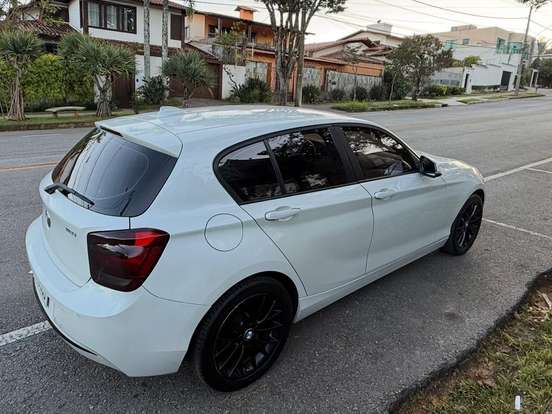 BMW-118i-1.6 16V TURBO GASOLINA 4P AUTOMÁTICO BMW-118i-2013