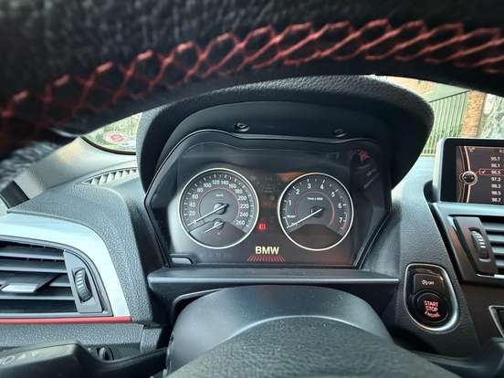 BMW-118i-1.6 16V TURBO GASOLINA 4P AUTOMÁTICO BMW-118i-2013