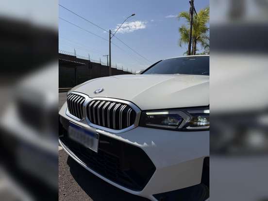 BMW-320i-2.0 16V TURBO FLEX M SPORT AUTOMÁTICO BMW-320i-2022