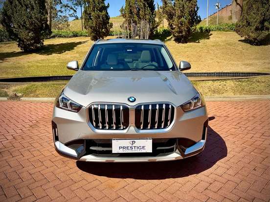 BMW-X1-2.0 16V TURBO GASOLINA SDRIVE20I X-LINE STEPTRONIC BMW-X1-2025