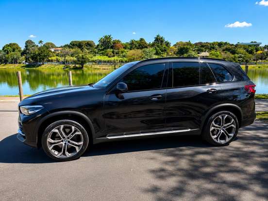 BMW-X5-2019