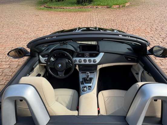 BMW-Z4-2.0 16V TURBO GASOLINA SDRIVE20I AUTOMÁTICO BMW-Z4-2013