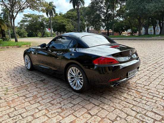 BMW-Z4-2.0 16V TURBO GASOLINA SDRIVE20I AUTOMÁTICO BMW-Z4-2013