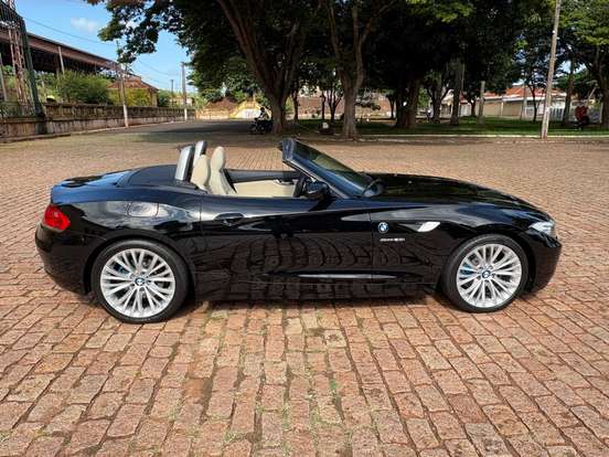 BMW-Z4-2.0 16V TURBO GASOLINA SDRIVE20I AUTOMÁTICO BMW-Z4-2013