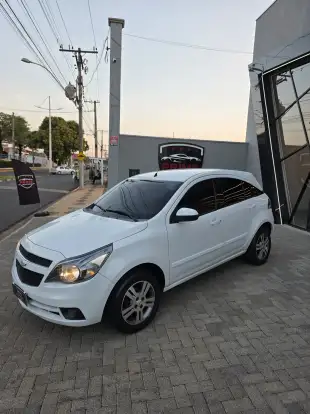 CHEVROLET-AGILE-2012