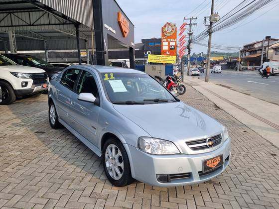 CHEVROLET ASTRA 2.0 MPFI ADVANTAGE 8V FLEX 4P MANUAL