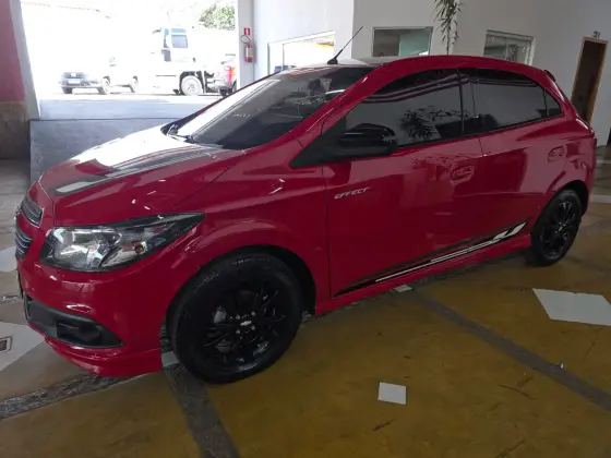 CHEVROLET ONIX 1.4 MPFI EFFECT 8V FLEX 4P MANUAL