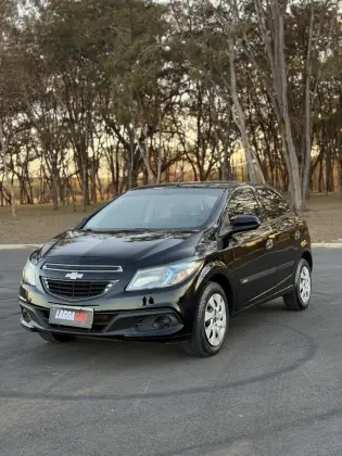 CHEVROLET ONIX 1.4 MPFI LT 8V FLEX 4P MANUAL CHEVROLET ONIX 1.4 MPFI LT 8V FLEX 4P MANUAL