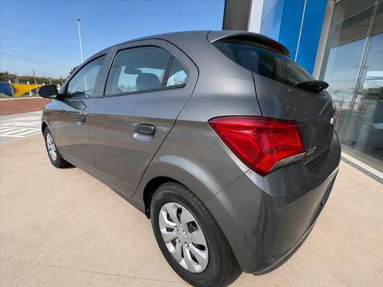 CHEVROLET-ONIX-1.0 MPFI JOY 8V FLEX 4P MANUAL CHEVROLET-ONIX-2019
