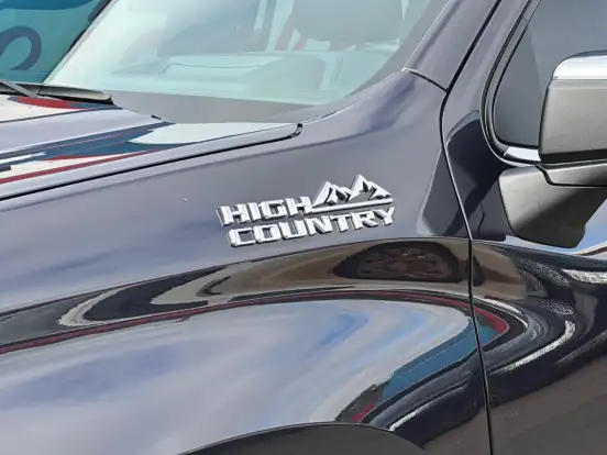 CHEVROLET-SILVERADO-2023