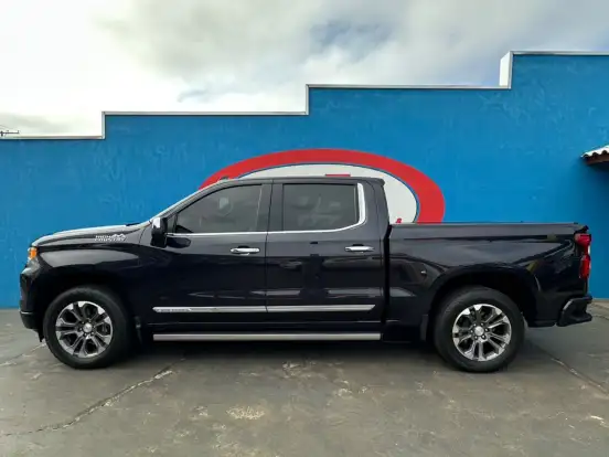 CHEVROLET-SILVERADO-2023