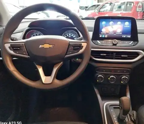 CHEVROLET-TRACKER-2021