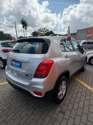 CHEVROLET-TRACKER-2018