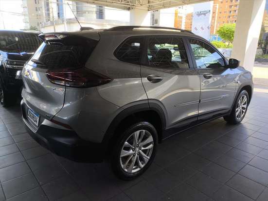 CHEVROLET-TRACKER-2024