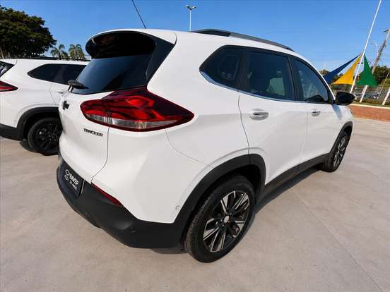 CHEVROLET-TRACKER-2024