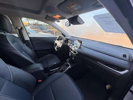 CHEVROLET-TRACKER-2024