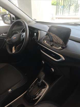 CHEVROLET-TRACKER-2024