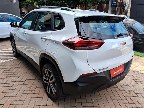 CHEVROLET-TRACKER-2024