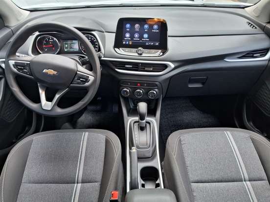 CHEVROLET-TRACKER-2024