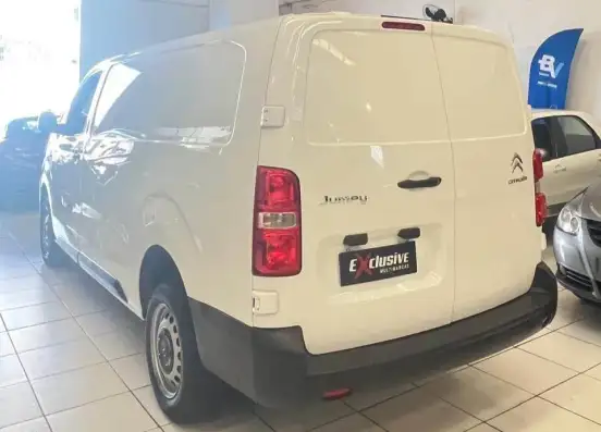 CITROËN-JUMPY-2023